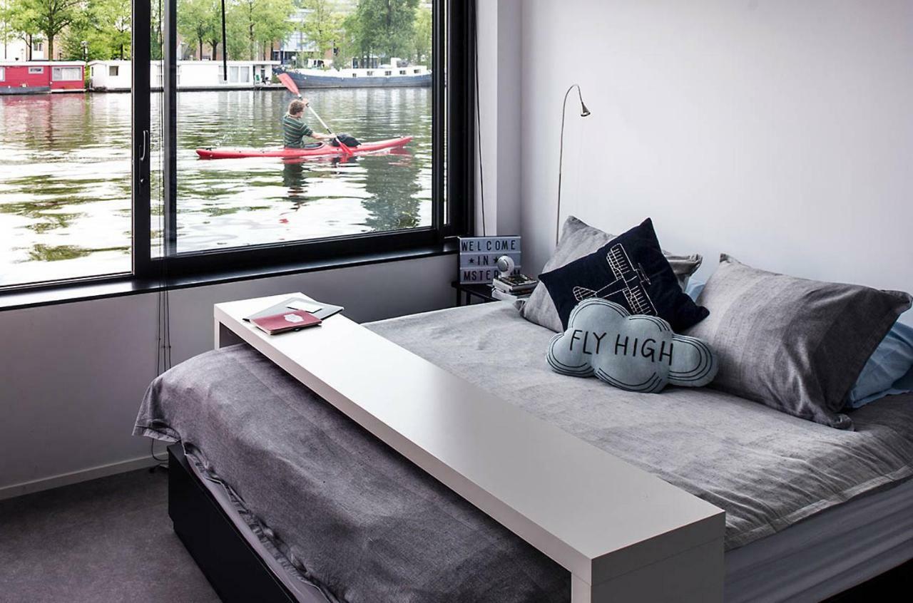 Houseboat Amsterdam - Room With A View Exterior photo